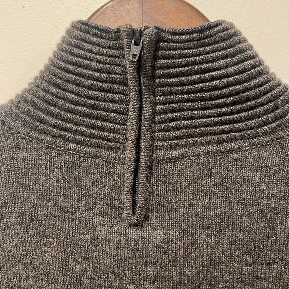 Valentino Vintage Sweater - Size Small - Picture 5 of 7